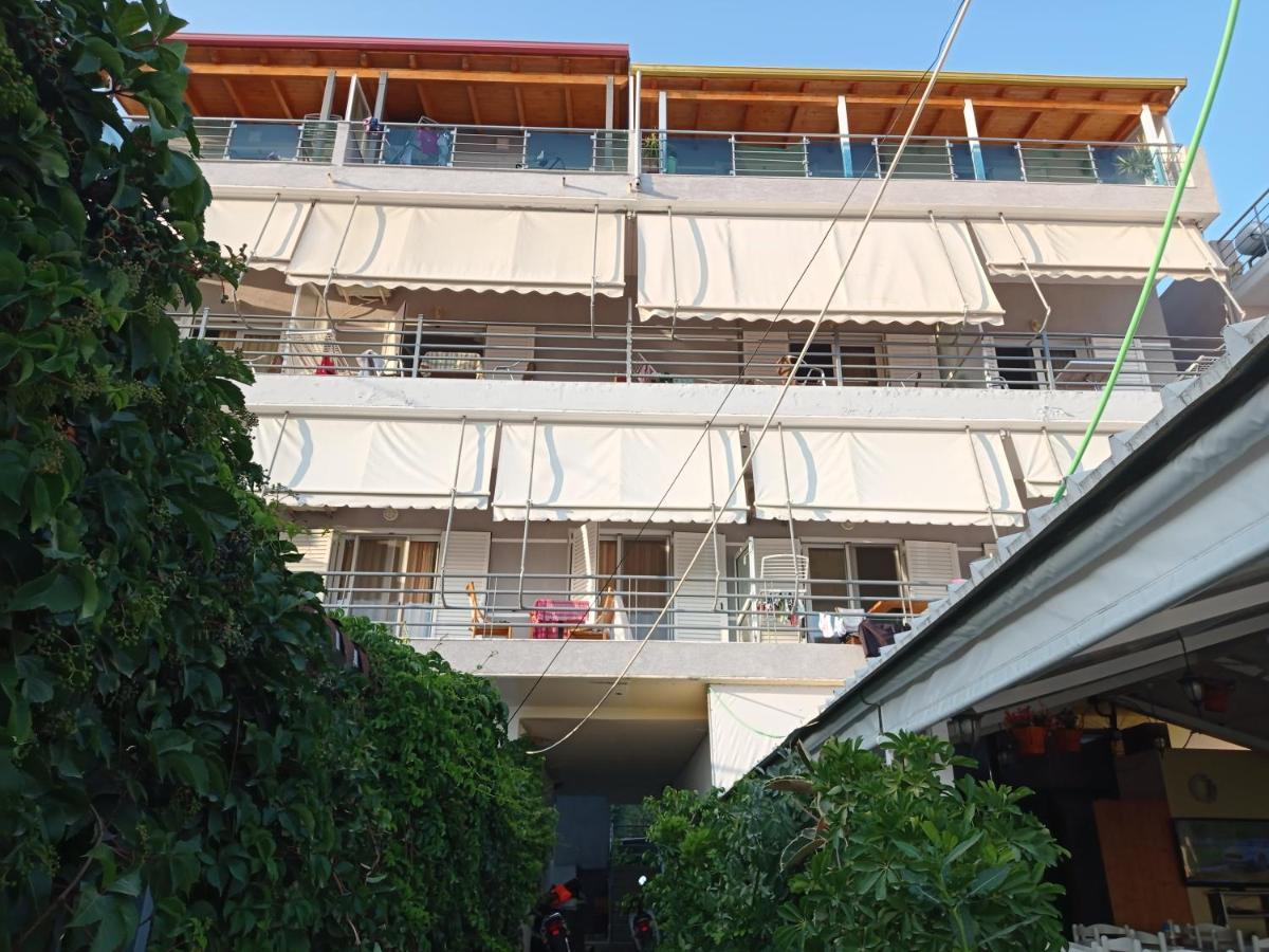 Wave N' Sea Apartments Himare Exterior foto