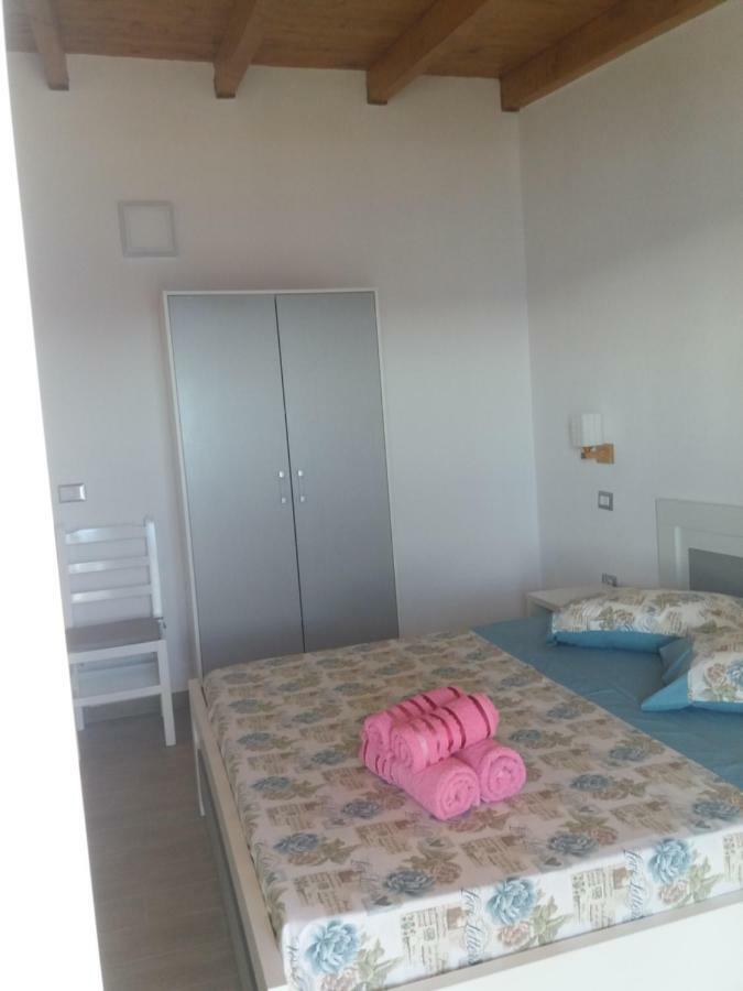 Wave N' Sea Apartments Himare Exterior foto